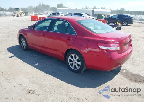 2011 Toyota Camry Le z USA, uszkodzony, nr VIN 4T1BF3EK9BU191041